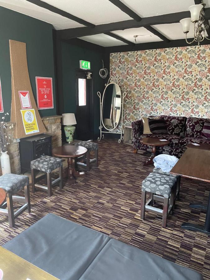 Hotel The White Swan Deighton York Esterno foto