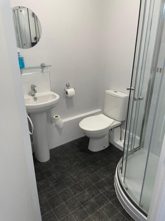 Hotel The White Swan Deighton York Esterno foto